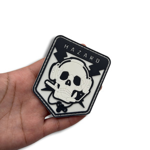 KT nguy hiểm nguy hiểm Chiến Thuật Sọ Lính Đánh Thuê tinh thần Thêu Vải Ren 3D vá cho hat armband PVC mềm nhựa dạ quang - Product Image 3