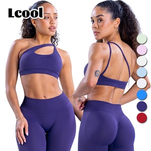 Lcool darbe şort egzersiz bir omuz spor sutyen ezme popo Legging kadınlar dikişsiz spor <span class=keywords><strong>3</strong></span> parça Suit spor Fitness setleri