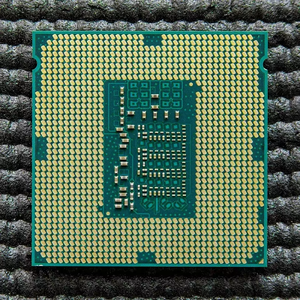 ใช้ cpus สำหรับ I5-650 Intel Core I5 650 3.2 GHz 4MB แคชซ็อกเก็ต LGA1156 32nm 73W ตัวประมวลผลต้นฉบับสำหรับคอมพิวเตอร์ตั้งโต๊ะ - Product Image 3