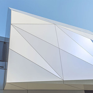 Pannello composito in alluminio alumetale per costruzione di facciata e rivestimento di pareti a prezzi competitivi, durevole e resistente alle intemperie - Product Image 2