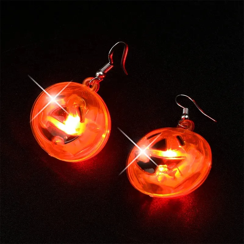 Boucles d'oreilles de fête d'Halloween Boucles d'oreilles lumineuses LED en alliage acrylique Tête de fantôme Citrouille Bijoux Cadeau Fête Mew Boucles d'oreilles