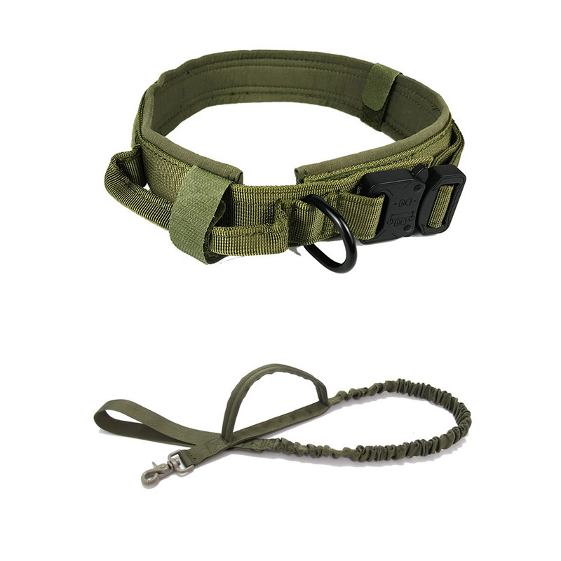 costume vert militaire