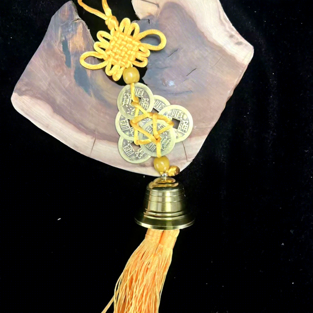 Five yellow-all yellow knot-six shun emperor money-copper bell