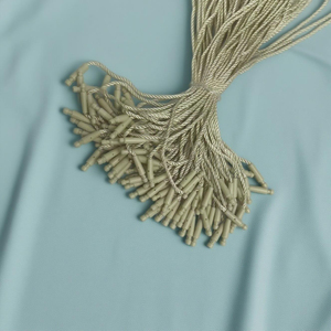 مصنع بالجملة 19 بيج قابلة لإعادة التدوير سلسلة Hangtag للملابس المواد البلاستيكية علامات الملابس - Product Image 3