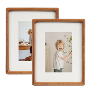 2枚セット環境にやさしい8x10ナチュラルウッド写真フレーム5x7ディスプレイとマットマルチ写真壁卓上装飾 - Product Image 1