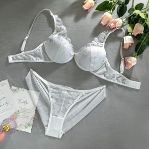 性感性感女士蕾丝两件套透明高品质内衣内衣女性浪漫文胸内裤套装