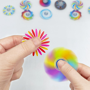 Cầu Vồng <span class=keywords><strong>Spinner</strong></span> Acrylic <span class=keywords><strong>spinner</strong></span> Đồ chơi đầy màu sắc Đồ chơi nhựa khuyến mại thần tài đồ chơi ngón tay <span class=keywords><strong>Spinner</strong></span> - Product Image 3