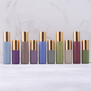 3ml 5ml <span class=keywords><strong>8ml</strong></span> 10ml 15mlロールオンガラス香水瓶エッセンシャルオイルローラーボトルMOQ 100個