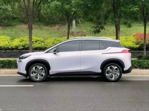 Çin ikinci el arabalar EVcar GAC AIon V artı 2022 70 akıllı bağlantı <span class=keywords><strong>s</strong></span>ürümü 500km, 5 kapılı, 5 kişilik <span class=keywords><strong>s</strong></span>