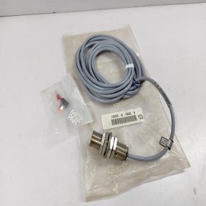 NO 33 Inductive <strong>Proximity</strong> <strong>Sensor</strong> 10 30VDC