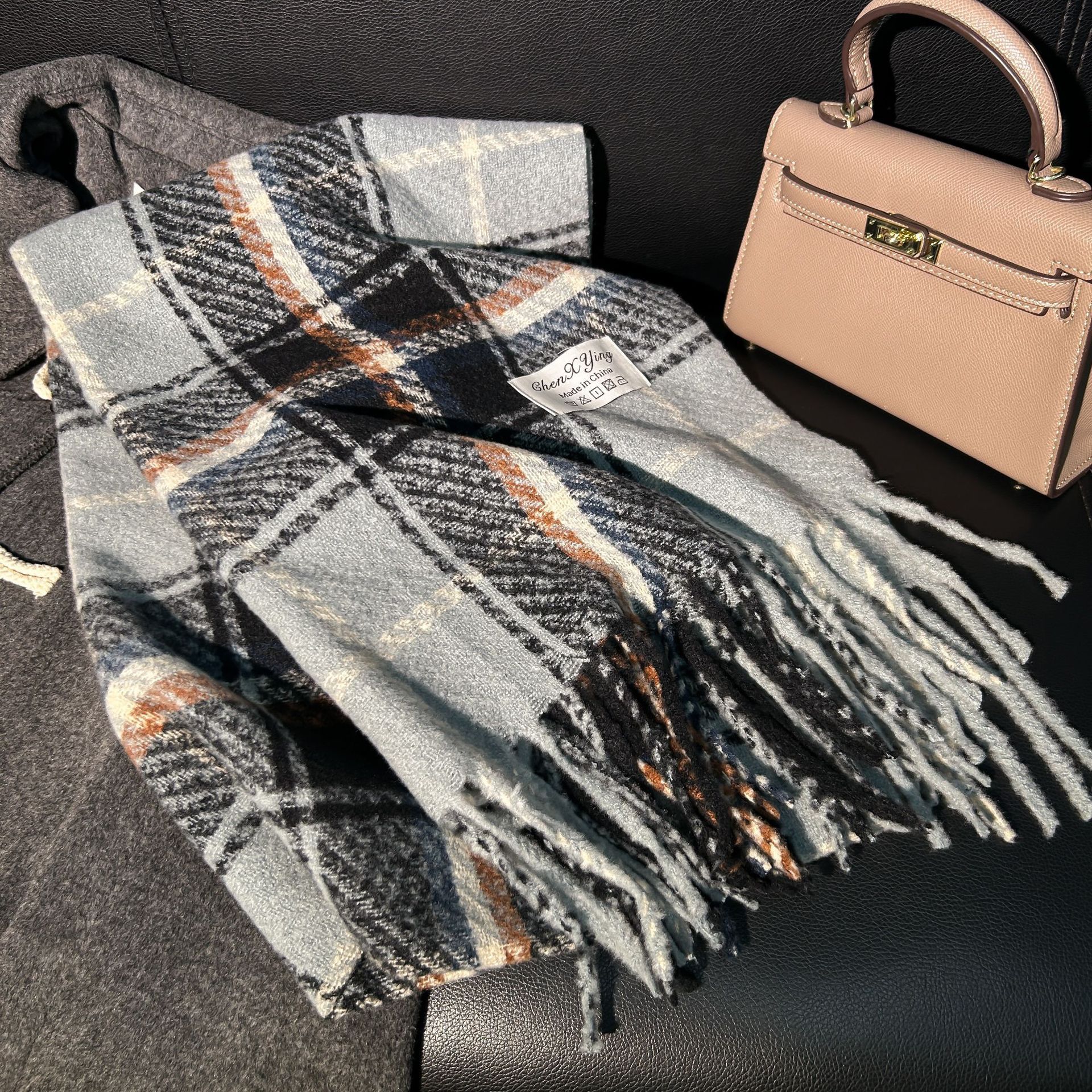 Treillis gris bleu