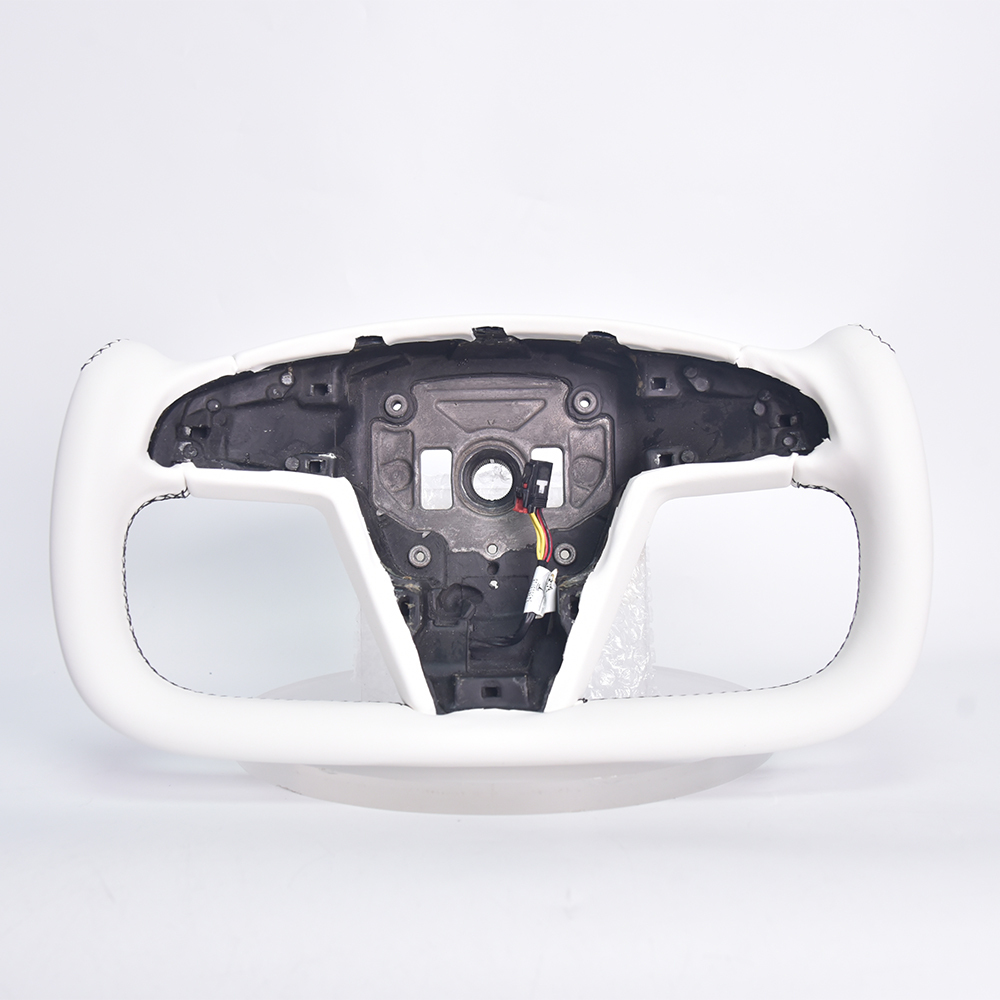 Full leather steering wheel