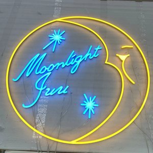 Hochwertige anpassbare LED-Neonlichter Fern gesteuertes LED-Acryl schild für Heim-und Büro dekor Jedes mögliche Design