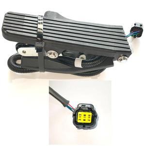 Forklift Parts JCTH-3601 Foot Pedal Accelerator with 4 Wire and <strong>6</strong> Core Plug with 24-80v <strong>Input</strong> and 0-5v <strong>Output</strong> - Product Image 1