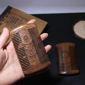 Pettine per barba da uomo in legno di sandalo nero a doppia faccia in vendita calda - Product Image 4