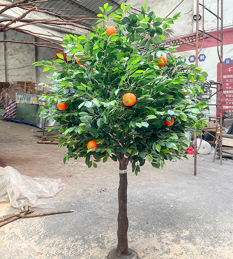 Green 1.5m tree