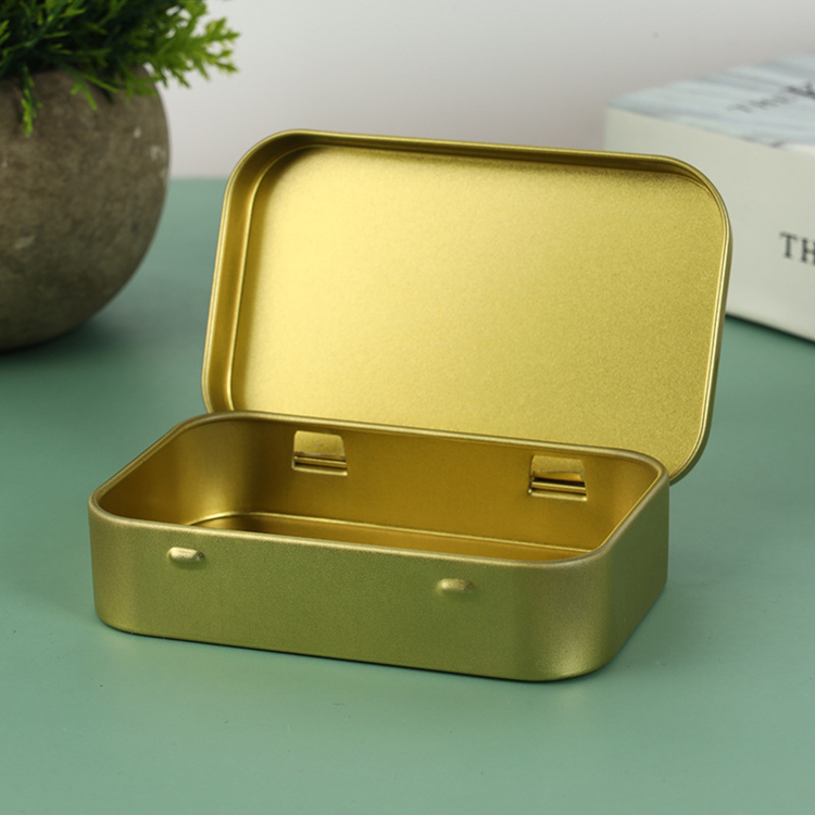 Gold hinged lid