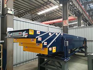 Truck Container Truck Container <strong>Loading</strong> <strong>Unloading</strong> Telescopic Belt <strong>Conveyor</strong> Logistics Movable Belt <strong>Conveyor</strong> Warehouse Conveyors - Product Image 2