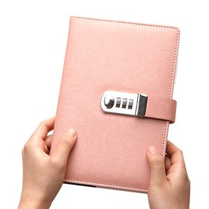 Bloc de notas desmontable de cuero retro negro con logotipo personalizado diario con cerradura codificada - Product Image 2