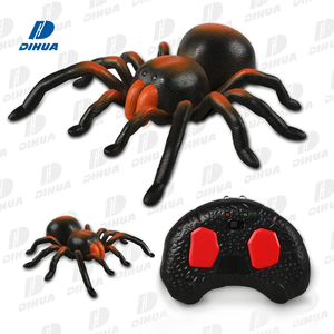 Realistico RC ragno Robot giocattolo con gli occhi luminosi 2.4Ghz telecomando spaventoso scherzo giocattolo per i bambini Halloween Party Trick - Product Image 1