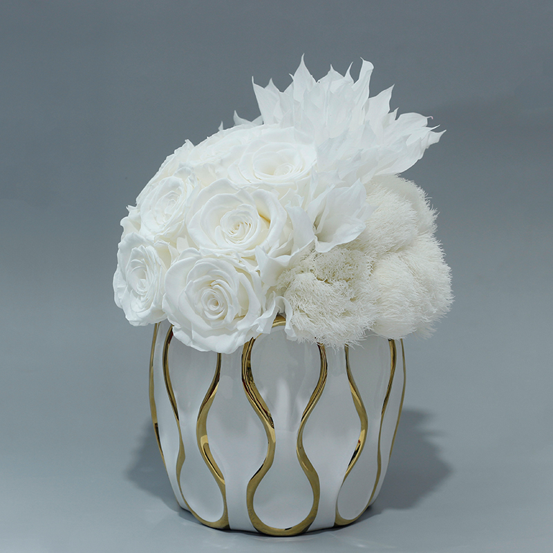 11 fleurs 10 boules de cheveux blancs feuilles orange