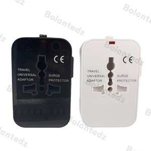 Adaptador de corriente de conmutación Universal Negro Adaptador de viaje mundial todo en uno multifunción con puertos de carga Usb tipo C - Product Image 4