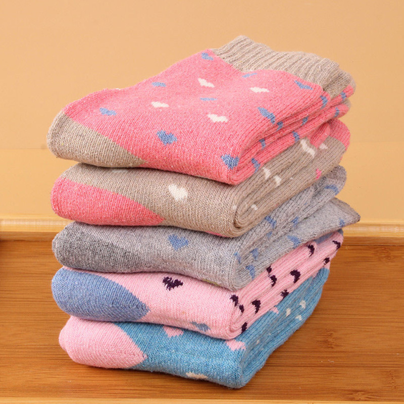 Womens loop small love