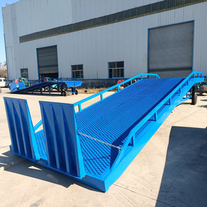 Manufacturer Supply <strong>Container</strong> <strong>Loading</strong> and <strong>Unloading</strong> <strong>Platform</strong> Mobile Boarding Bridge Lifting <strong>Platform</strong> Can Be Customized - Product Image 2
