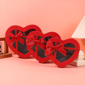 Caja en forma de corazón para arreglos florales Cajas de corazón para flores Juego de 3 Cajas de Regalo anidadas con tapas transparentes para el Día de San Valentín - Product Image 6