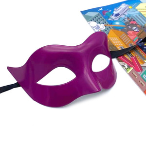 หน้ากากปาร์ตี้หน้ากากครึ่งหน้าสีทองสำหรับการแสดงแคทวอล์ค Zorro Ball - Product Image 1