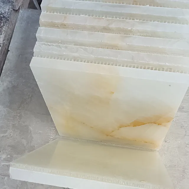 AST OEM/ODM Onice onix fabrika ucuz fiyat duvar beyaz oniks taş döşeme ve mermer yer karosu toptan beyaz oniks altın damarlar