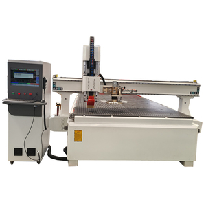 Máquina enrutadora CNC para carpintería 1325, sistema de Control Syntec/Richauto con bomba de engranajes de Motor y PLC para muebles y corte de madera - Product Image 5