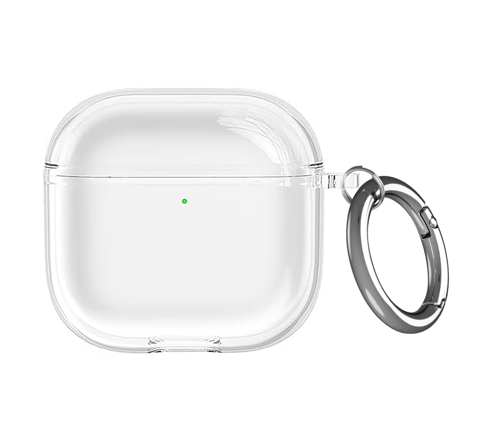 Estuche transparente con hebilla circular plateada.