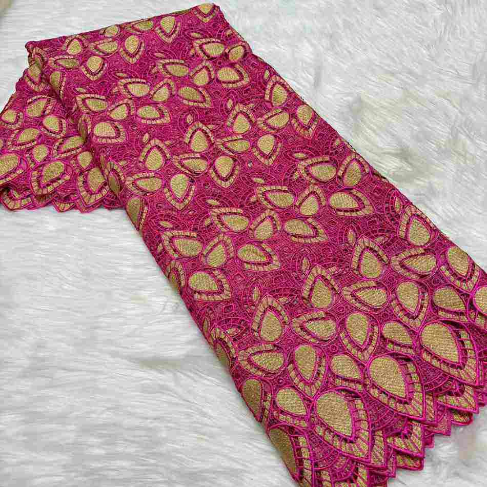 สีชมพูฟูเซีย