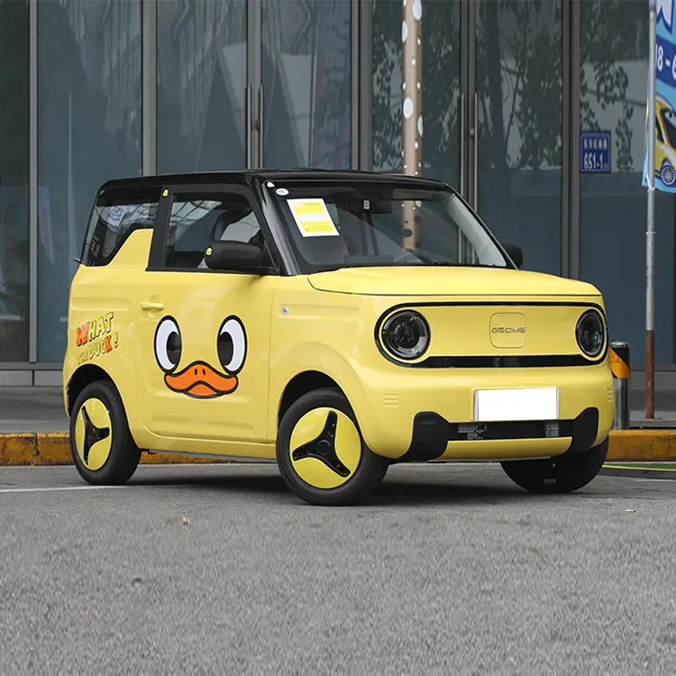 Geely Panda Mini Electric Car Fast Charging 4-seater Hatchback Cute Geometry Ev New Energy Vehicle