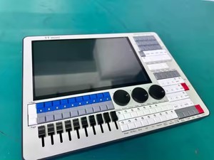 V17 Tiger Touch мини-консоль с процессором I7 процессор кварцевый контроллер DMX - Product Image 2