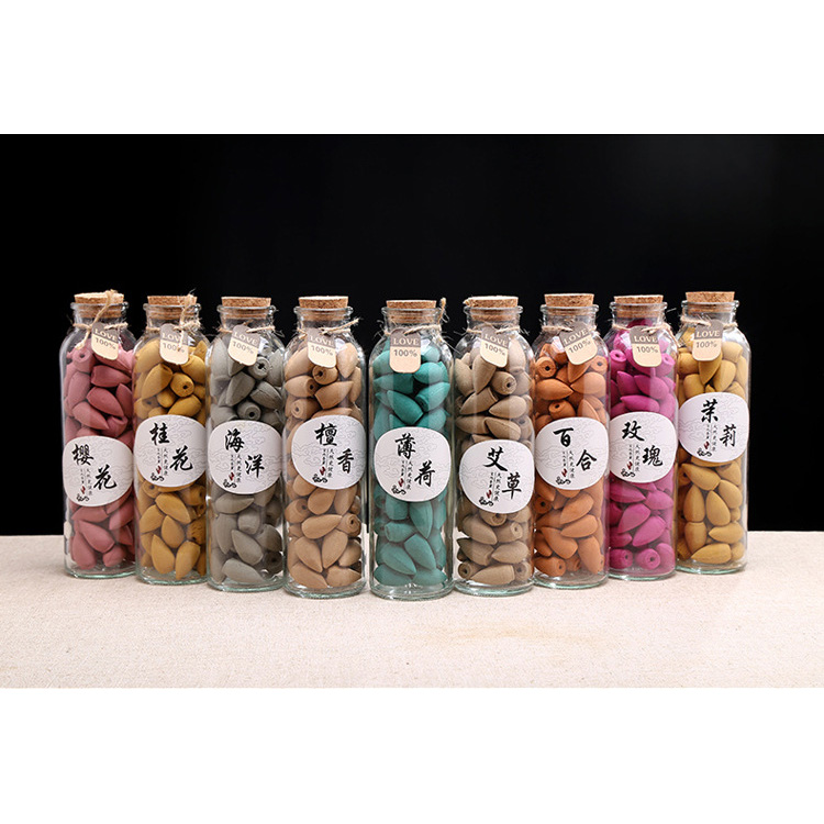 Environ 65 pilules/bouteille