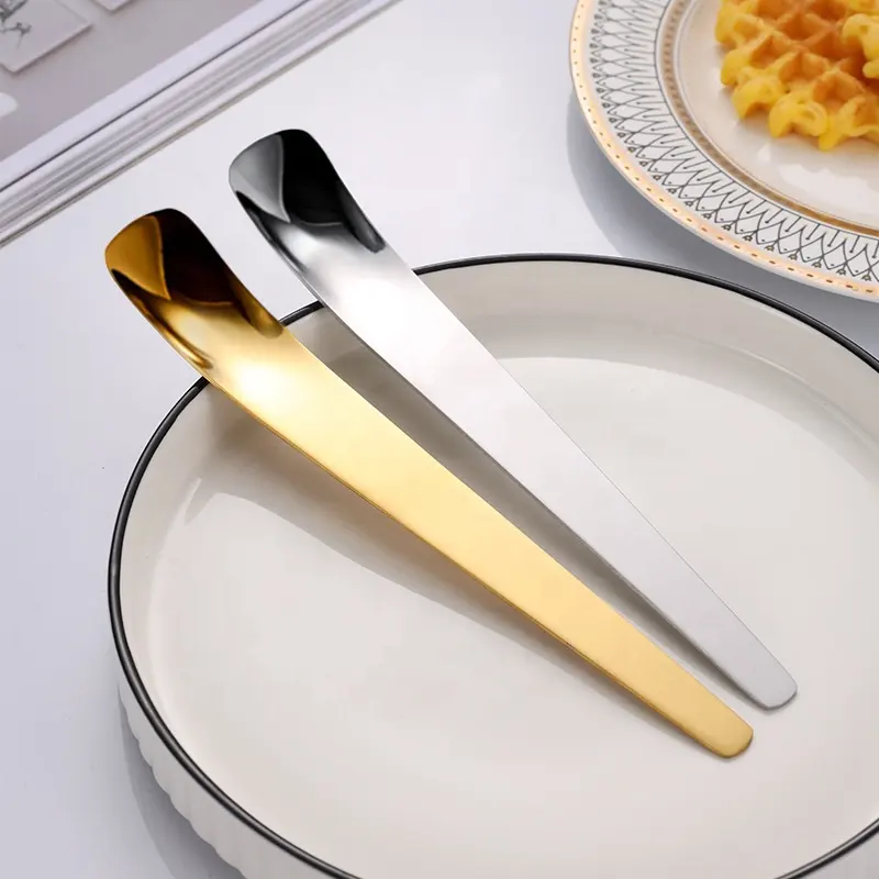 Campione gratuito 304 acciaio inossidabile forma a goccia Multi forchette cucchiai per gelato con manico lungo posate utensili da cucina