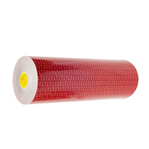 <span class=keywords><strong>3M</strong></span> G23F B23F结构玻璃胶带，用于将玻璃面板固定在幕墙系统中的金属框架上