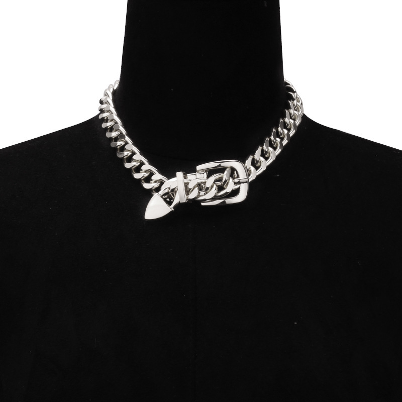 White K buckle necklace