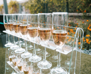 Tùy chỉnh trang trí đám cưới đứng trong suốt Champagne tường chủ rõ ràng <span class=keywords><strong>Acrylic</strong></span> Kệ rượu - Product Image 3