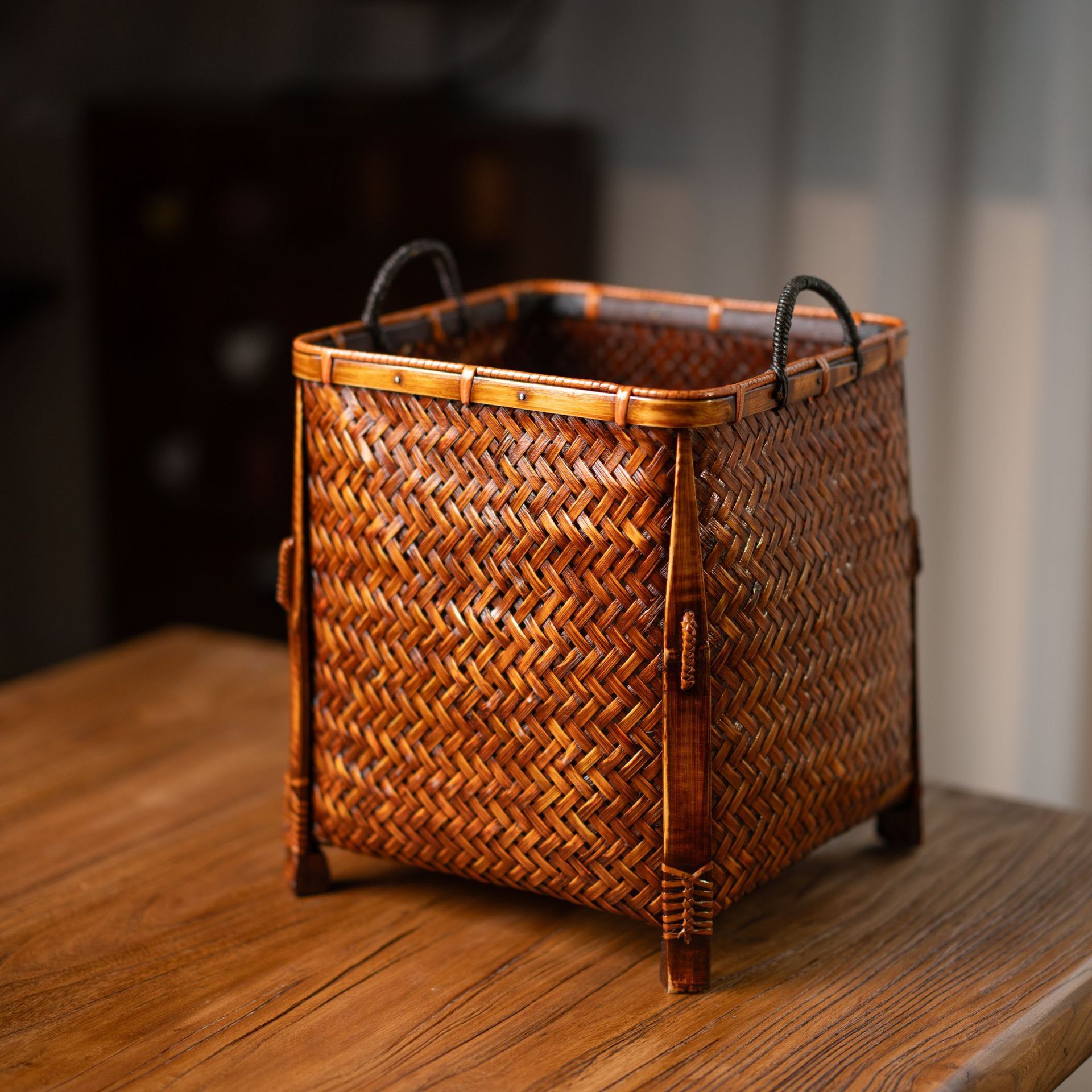 Book and painting basket with handles 22*22*30
