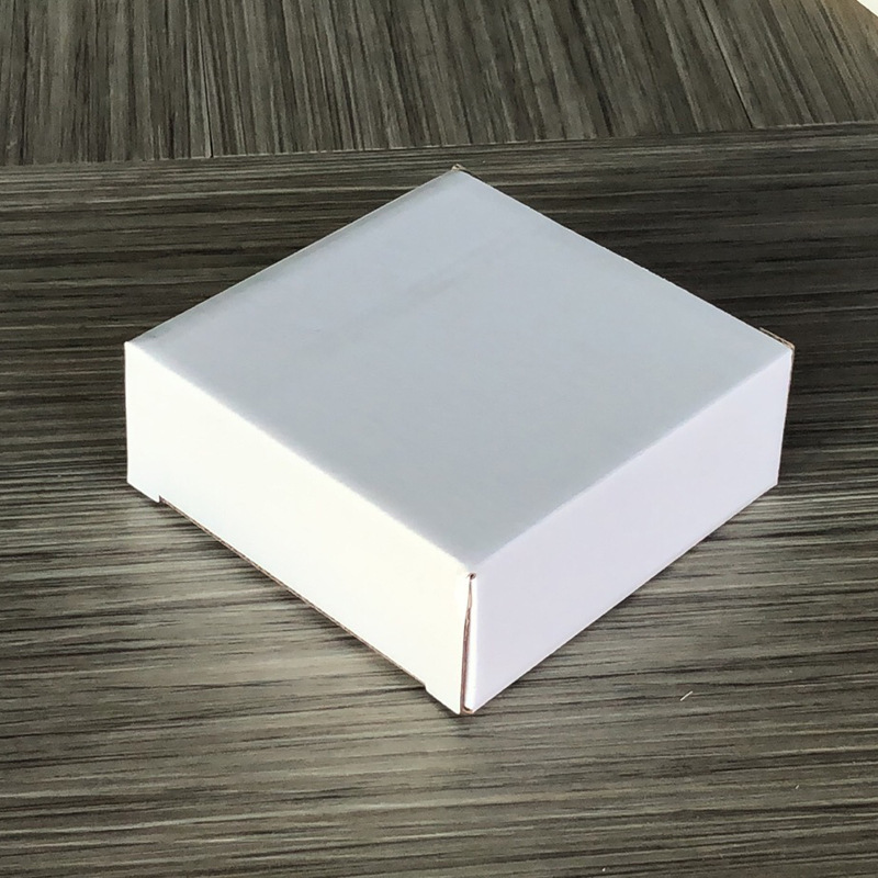 Boîte blanche (10)