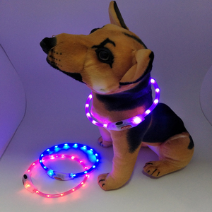Toptan ayarlanabilir yansıtıcı Light Up su geçirmez lüks PVC özel <span class=keywords><strong>Led</strong></span> Pet köpek kedi tasma köpek için