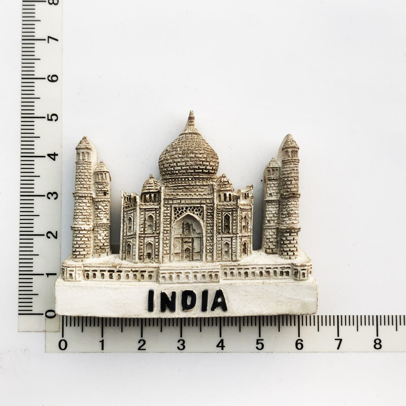 Colorido Taj Mahal en la India.