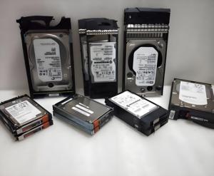 EMC 005051739 3.2TB SAS SSD 12 Unity 2.5 inç katı hal depolama sürücüsü birlik dizisi için tepsi ile - Product Image 2