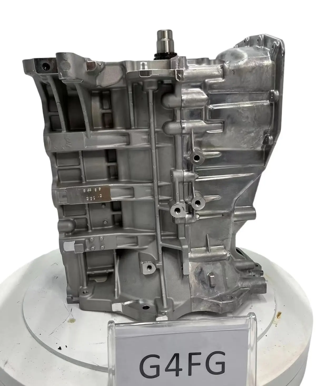 La fabricación de IGH end se utiliza sobre todo para conjuntos de cilindros de longitud completa y corto alcance G4FG de motores Hydai ia 1,6