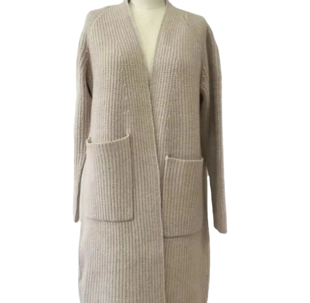 Fabricant de tricots OEM ODM Manteau en laine de haute qualité pour femmes Manteau tricoté en côtes au toucher doux