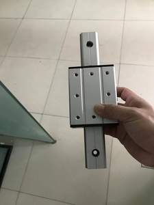 China Factory Dual-<strong>axis</strong> Roller Type <strong>Linear</strong> Sliding Guide <strong>Rail</strong> SGR20 SGR20N 400mm Length with <strong>3</strong> Wheels Carriage - Product Image 5