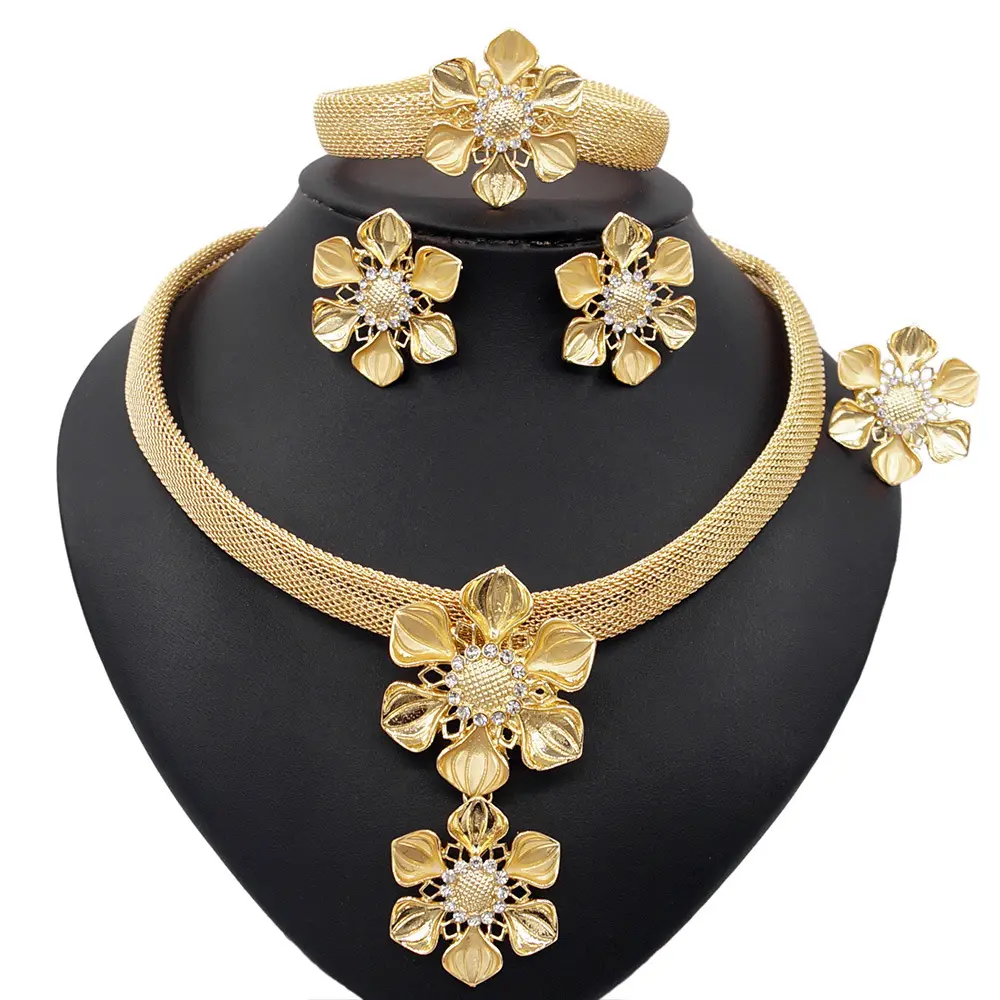 2021 Set di gioielli in oro 18 carati africani personalizzati popolari Set da 4 pezzi per orecchini da donna alla moda per la festa nuziale
